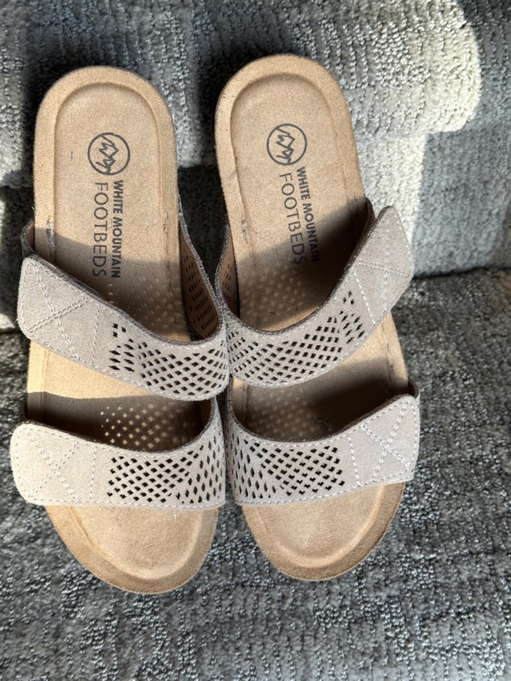 White Mountain Women’s Slip-On Loafers - Picture 2 of 5